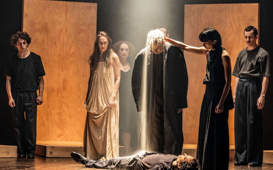 Alan Lucien Øyen’s Antigone: Between Myth and Invention