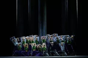 Overture. Photo: Sergei Gherciu.