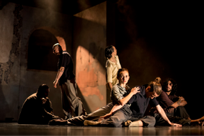 Your Ghosts, My Shadows. Lenka Vagnerová and Company. Photo: Vojta Brtnický.