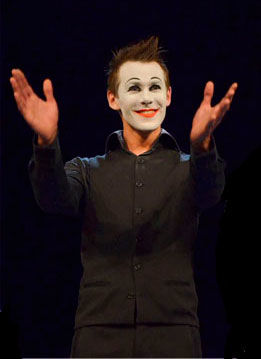 Zářijový Mezinárodní festival pantomimy MIME FEST v Poličce