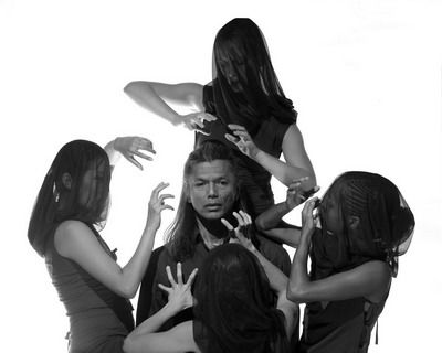 Jalegado Dance Company - „Synergy of lights in the darkness…“