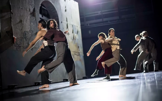 Emilie Leriche and Pascal Marty testify about alienation, misunderstanding, and separation. Original, but not always