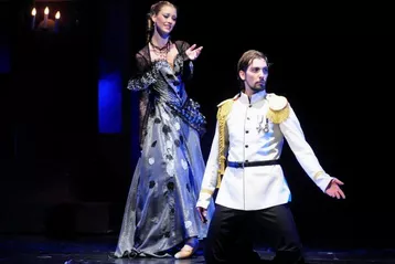 Neoclassical Premiere in Pilsen: Anna Karenina