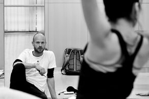 Ze zkoušky Útěk obra. Foto: Martin Straka.