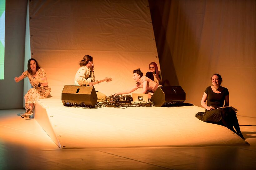 Award Ceremony of Czech Dance Platform. Photo: Vojtěch Brtnický.