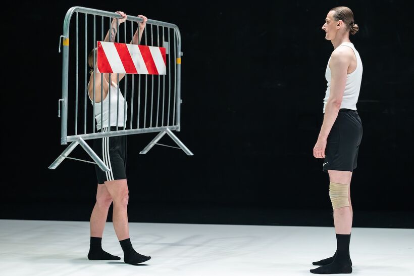 Agnietė Lisičkinaitė and Igor Shugaleev: CLAP/SLAP. Photo: D. Alisauskas. 