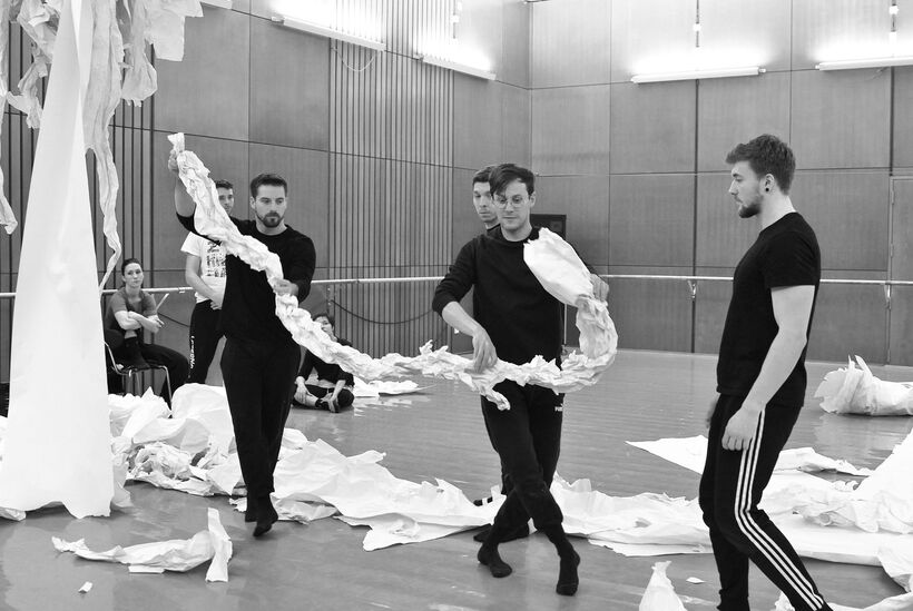 The rehearsal of Zázrak (s)tvoření. Photo: Hana Smejkalová.