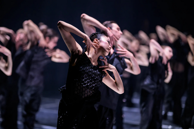 Sarcasms. Katastrof. Photo: Serghei Gherciu.