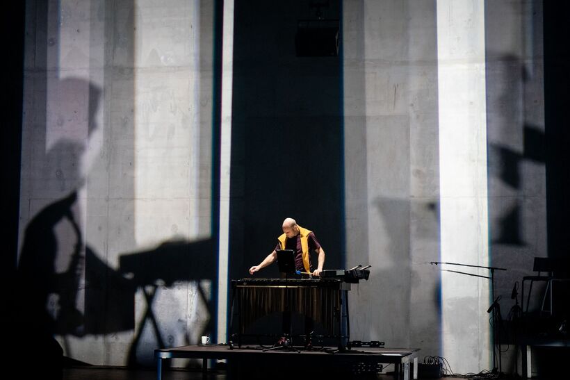 Ensemble Klang - Conditions 1. Photo: Tessa Veldhorst.