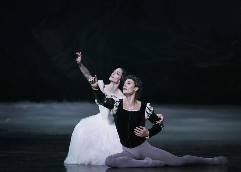 Giselle (Dorothée Gilbert and Hugo Marchand). Photo: Maria Helena Buckley / Paris Opera Ballet.